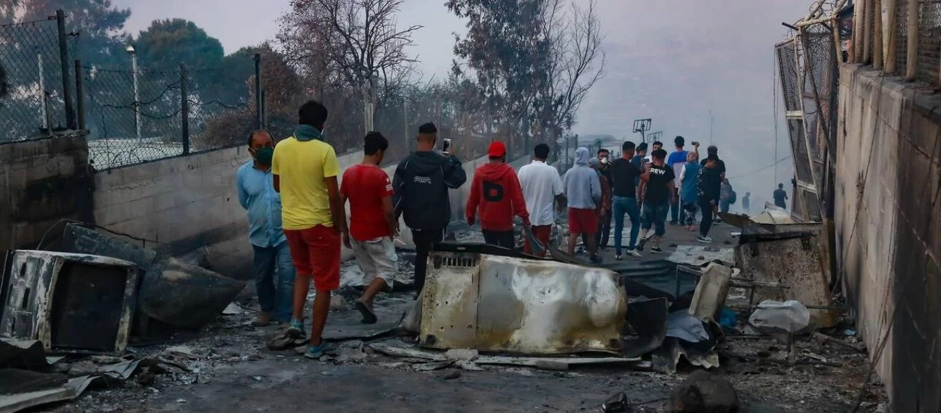 Η ενημέρωση Μηταράκη, Θεοδωρικάκου, Αρκουμανέα για την Μόρια (βίντεο)